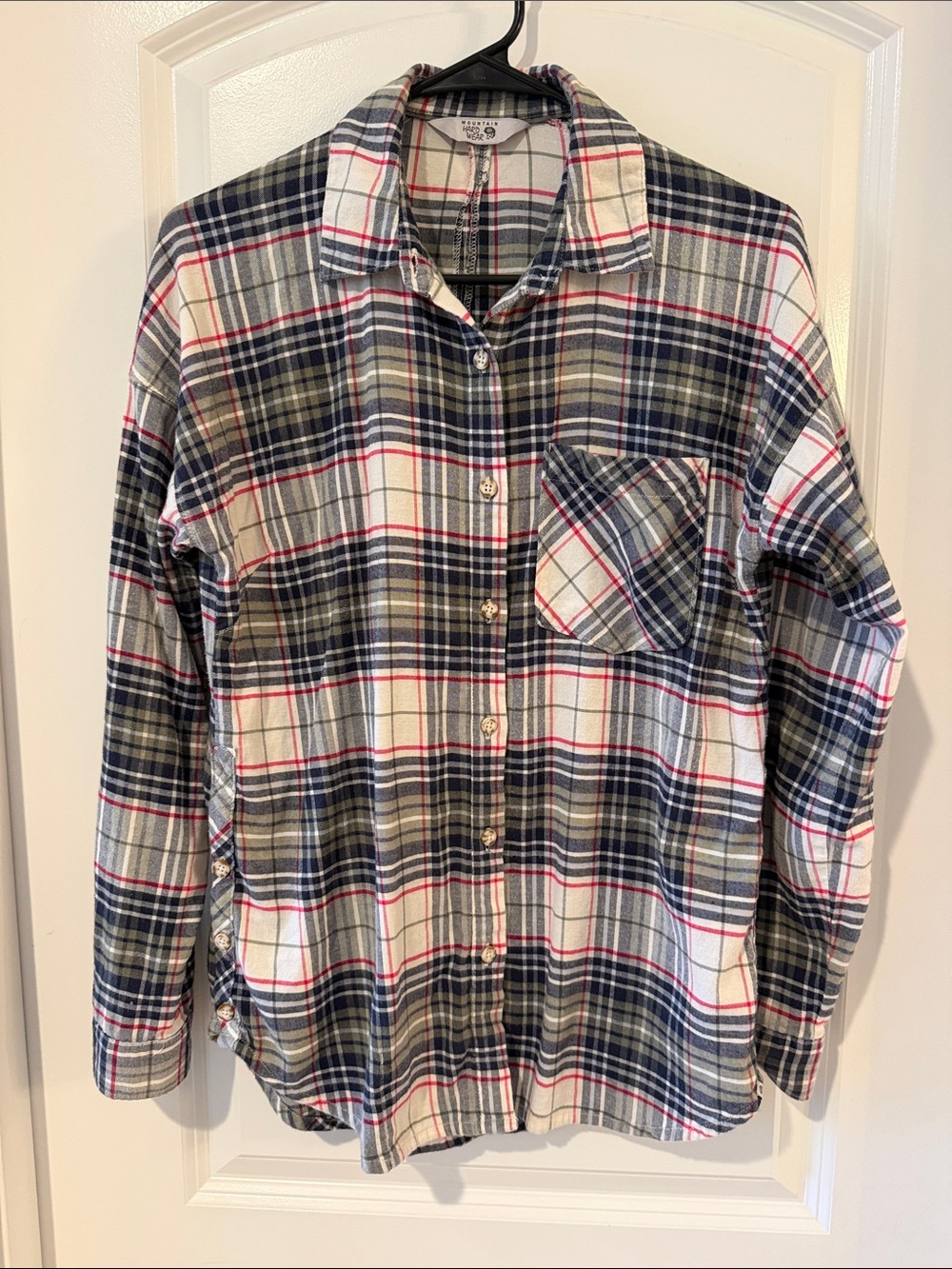 Mountain Hardware Top